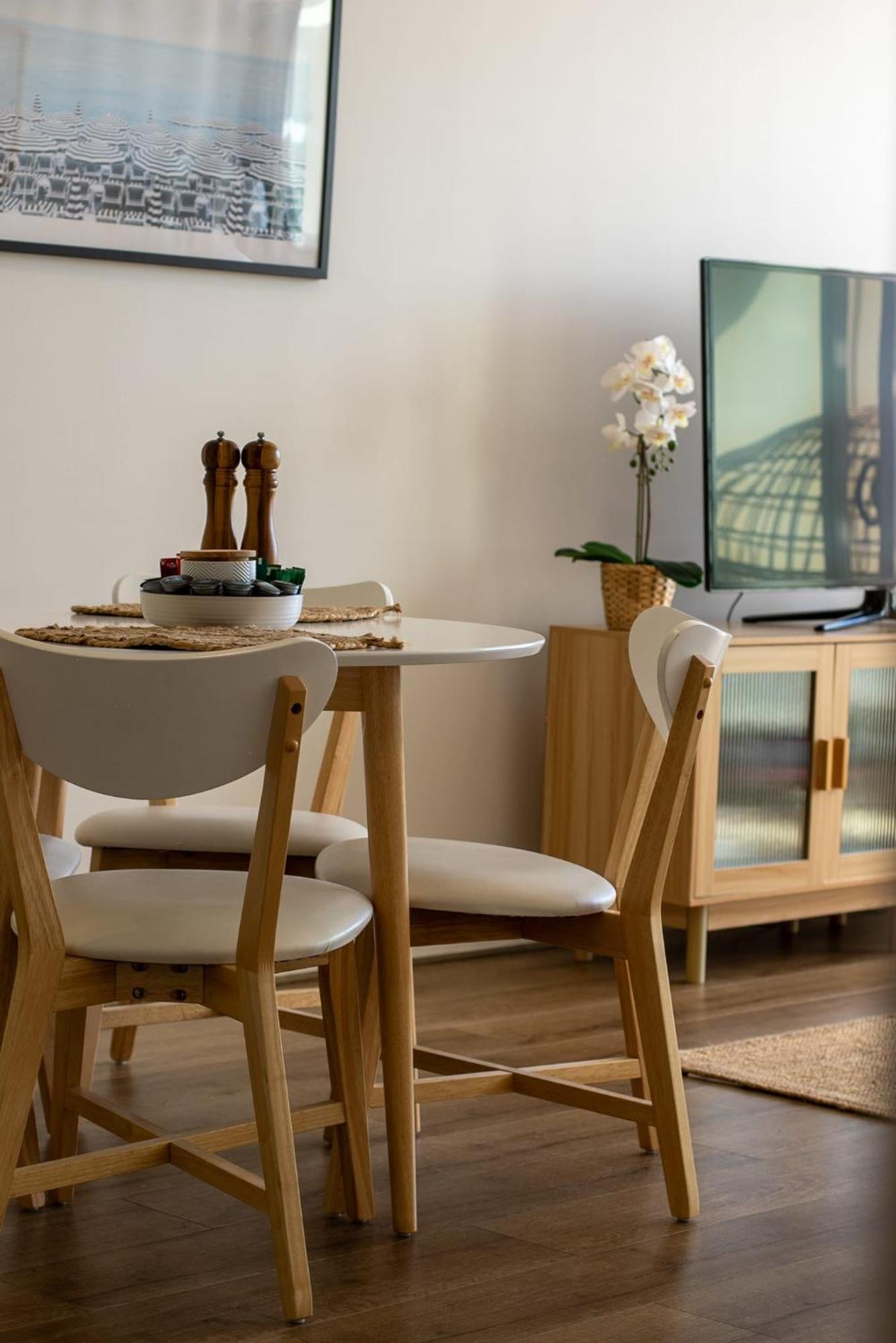 Glenelg Oasis, Pool, Gym, Spa & Sauna, Free Parking, City Views Ngoại thất bức ảnh